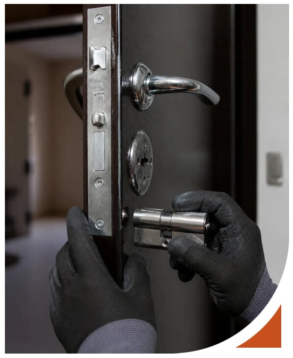 Замена замков Abloy срочно с гарантией и выездом в Отрадном